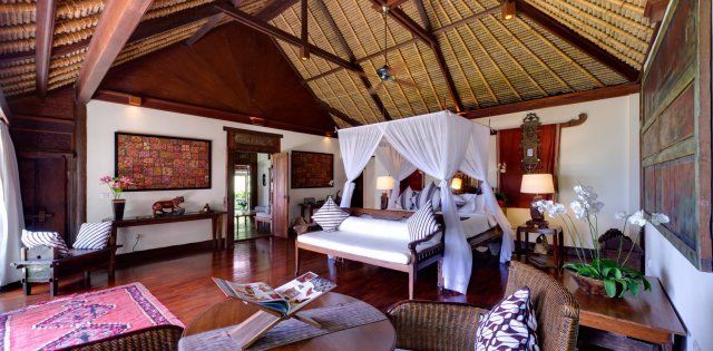 Villa Sungai Tinggi, Master Suite